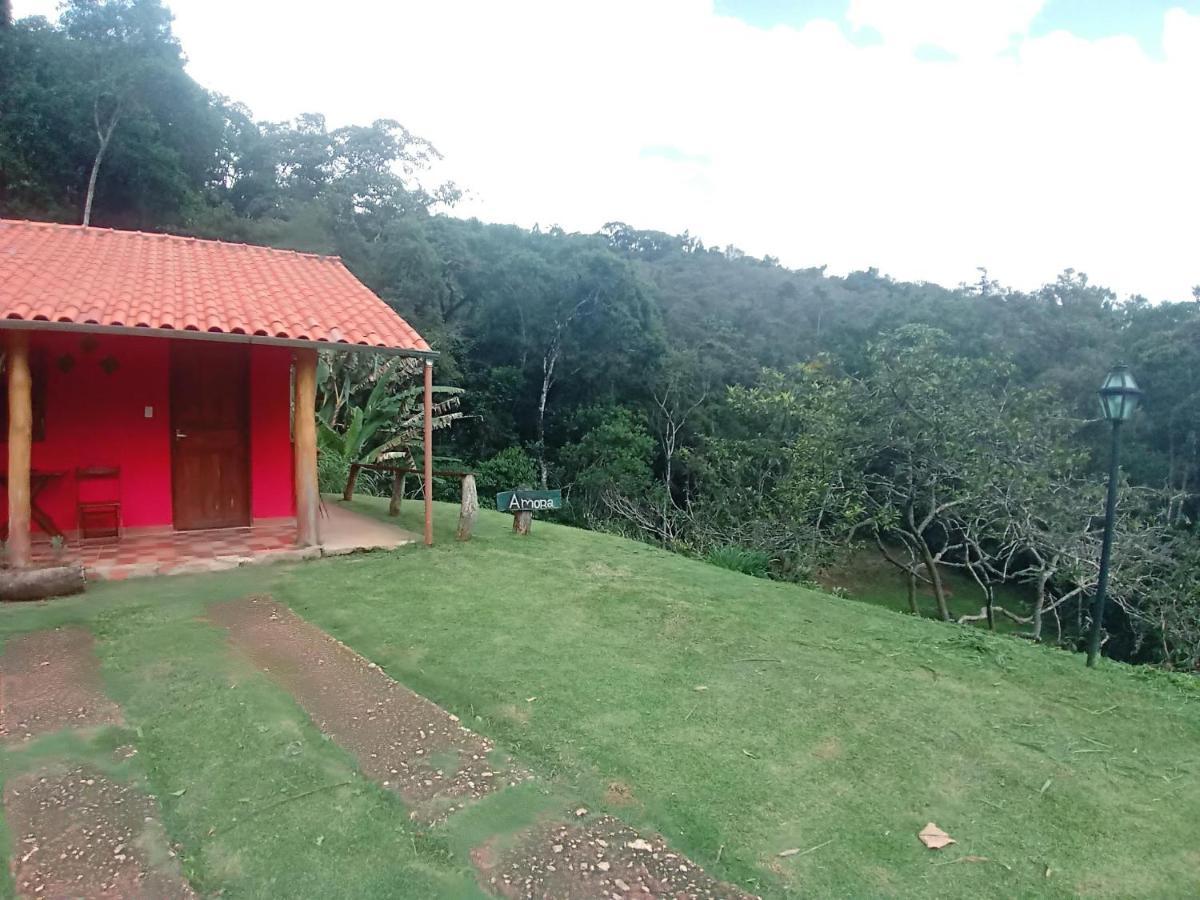 Sítio das Hortênsias Chalés Conceição do Ibitipoca Exterior foto