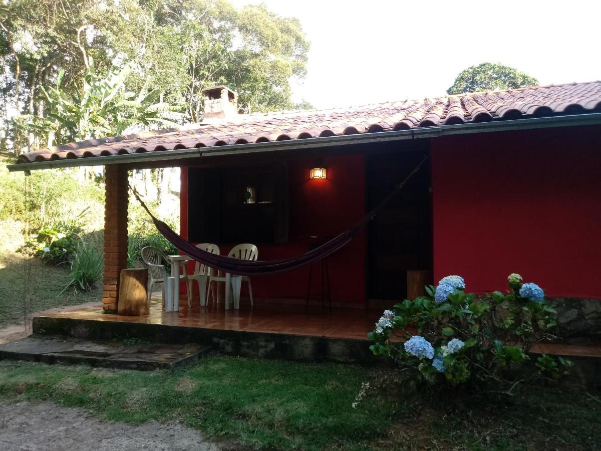 Sítio das Hortênsias Chalés Conceição do Ibitipoca Exterior foto