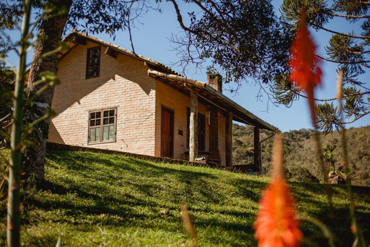 Sítio das Hortênsias Chalés Conceição do Ibitipoca Exterior foto